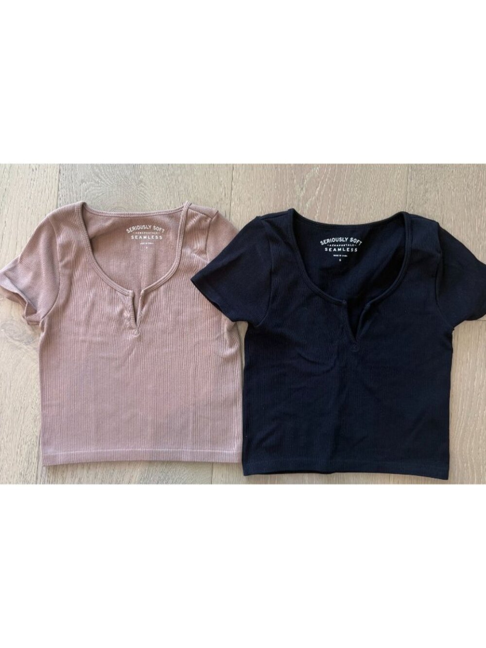 Aeropostale Seriously Soft Seamless Crop Top Bundle (Black & Tan, Size S)